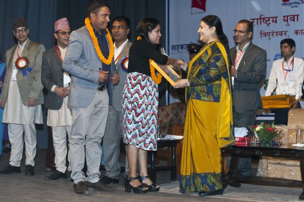 honoring-youths-on-int-youth-day4