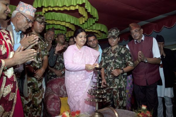puja-at-pashupati-temple-kathmandu2